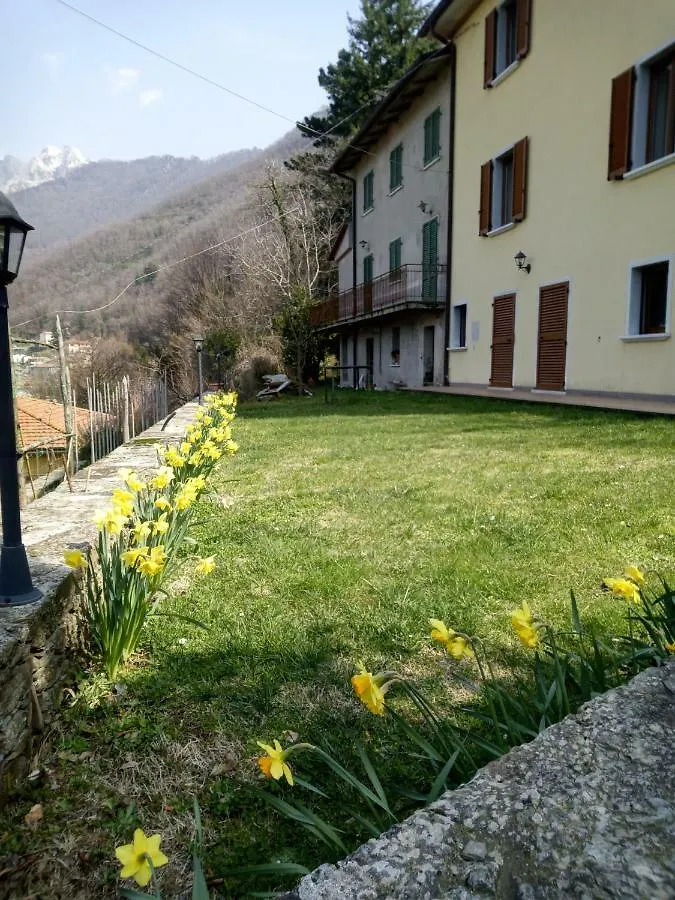 Monti Mare Villa Seravezza 0*,  Italy