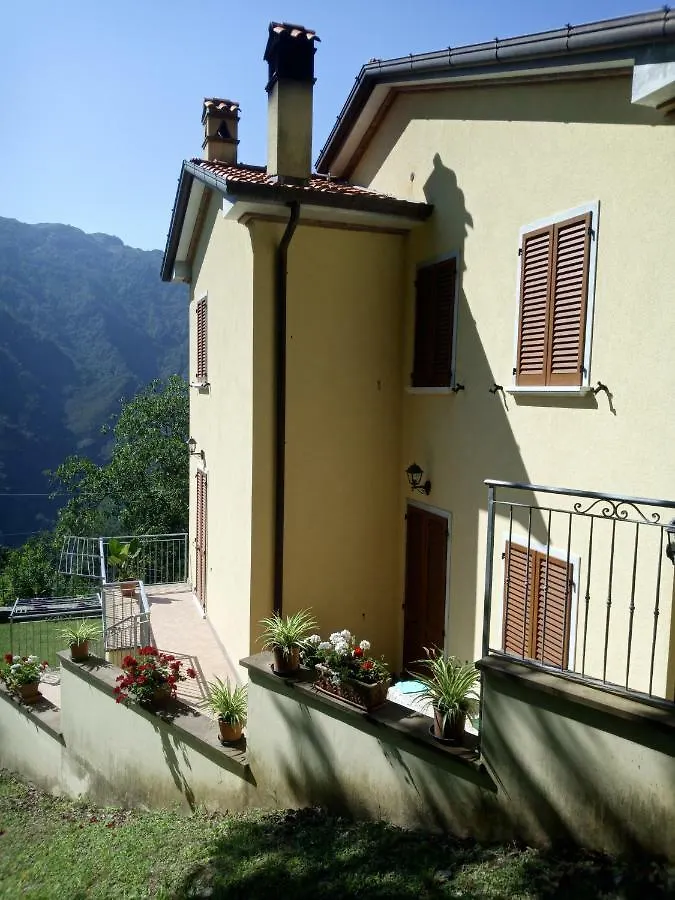 Monti Mare Villa Seravezza 0*,